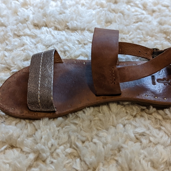 Frye Ally 2 Leather Sling Sandals - Picture 5 of 5